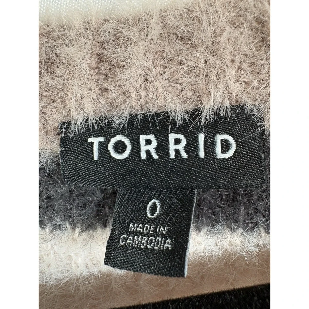 Torrid sweater plus size‎ 0 long sleeves striped pullover